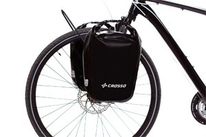 Sakwy rowerowe producenta Crosso model DRY small 30L w kolorze czarnym (pojemno 2x15L) zestaw dwch sakw wodoszczelnych na ty lub przd baganika rowerowego 15L+15L