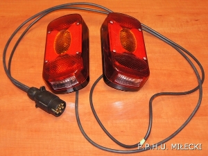 Lampy tylne z kompletn� wi�zk� elektryczn� 7 pin do platformy rowerowej np. Alfa, Thule 921, 923