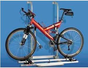 Baga�nik rowerowy Thule Omnistor Omni Bike Elite 2 (wysoki) do przewozu dw�ch rower�w na �cianie przyczepy kempingowej
