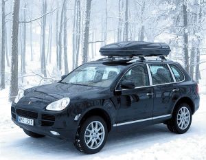 Autobox Mont Blanc Triton 450 w kolorze czarna per�a metalik z obni�ana pod�og� i sportowym aerodynamicznym designem
