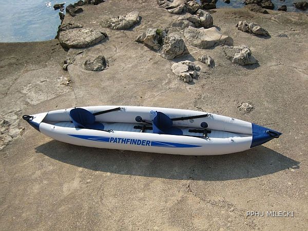 Kajak Pathfinder dwuosobowy o wymiarach 400x90x38cm